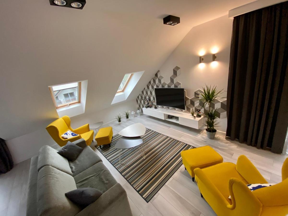 Ski Sun Sea - Rodzinny Apartament Pod Gondola Свєрадув-Здруй Екстер'єр фото